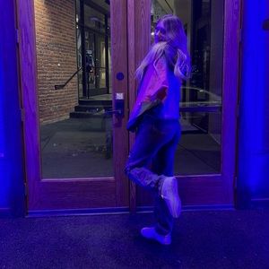 Meet your Posher, Jasmine